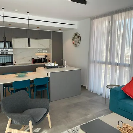 Gaia Seaview 1 Appartement Larnaca